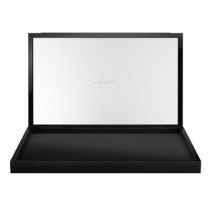 MAC Large Pro Palette w/ Pro Eye Shadow  insert